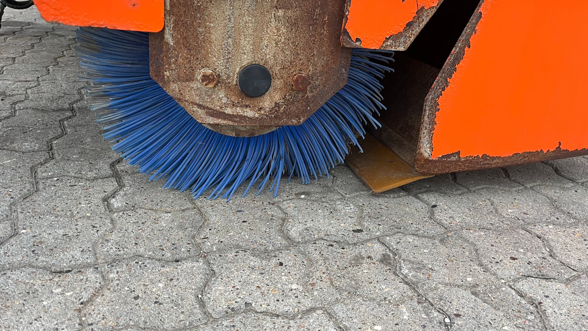 Tuchel profi 600 - 230 Med opsamler og vand anlæg.