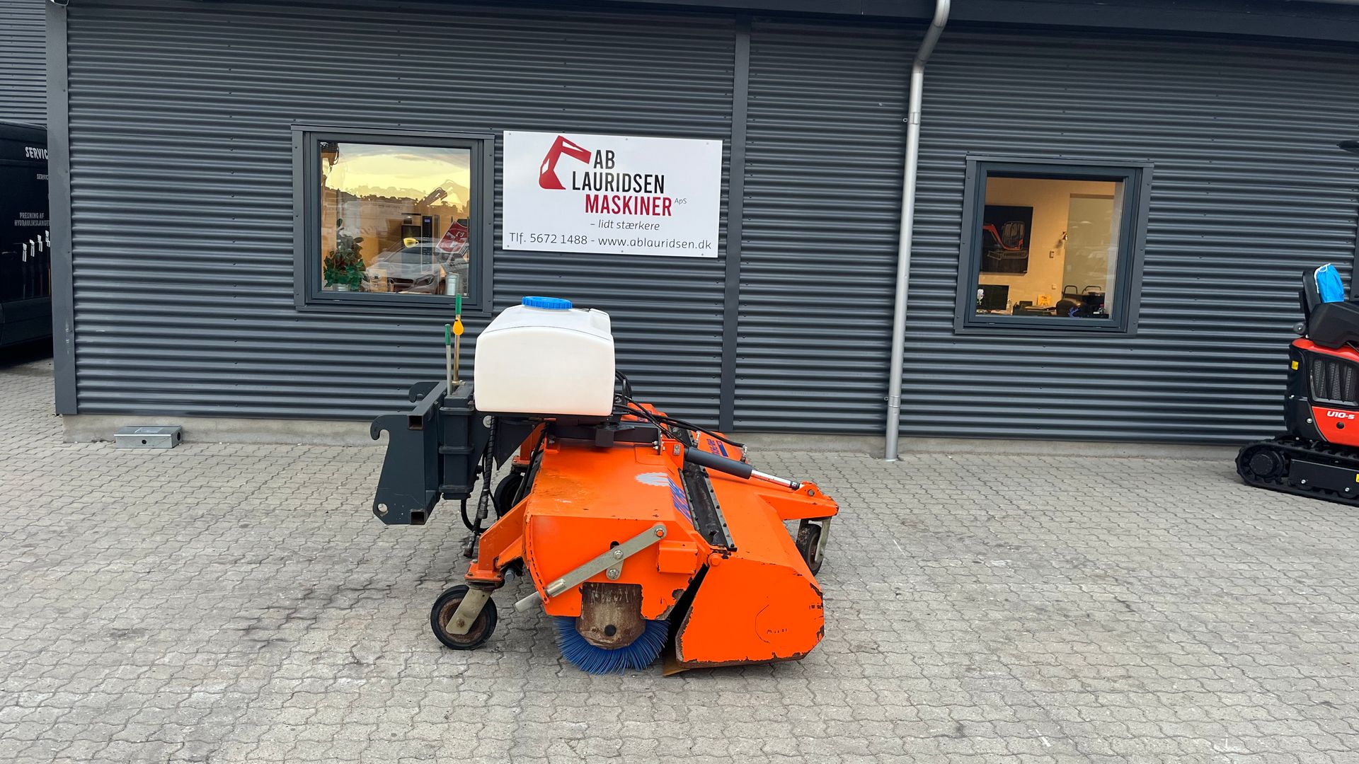 Tuchel profi 600 - 230 Med opsamler og vand anlæg.