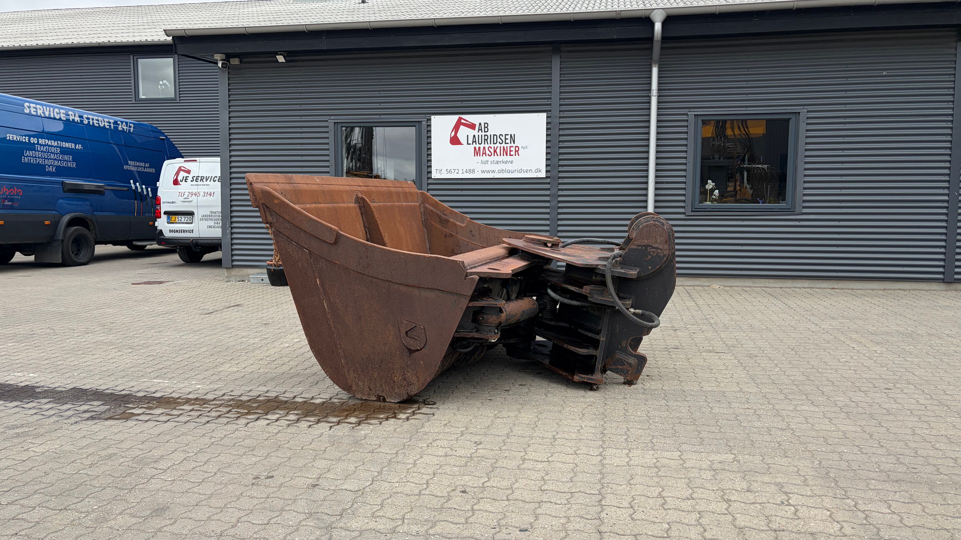Viby Attachment CW55S Viby Attachment Kipskovl 2500 mm - Kraftig skovl til 45-tons maskiner