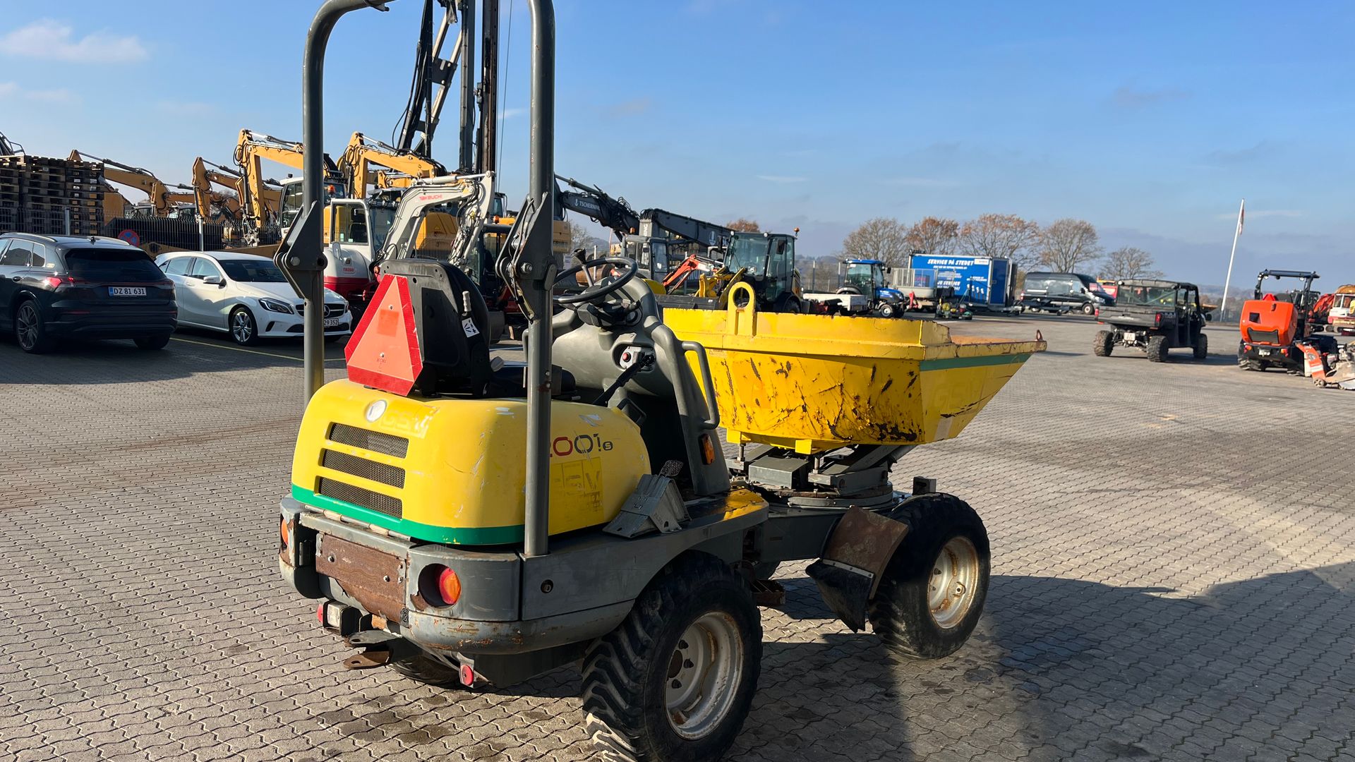 Wacker Neuson 2001hs 2tons dumper med højtip og sving