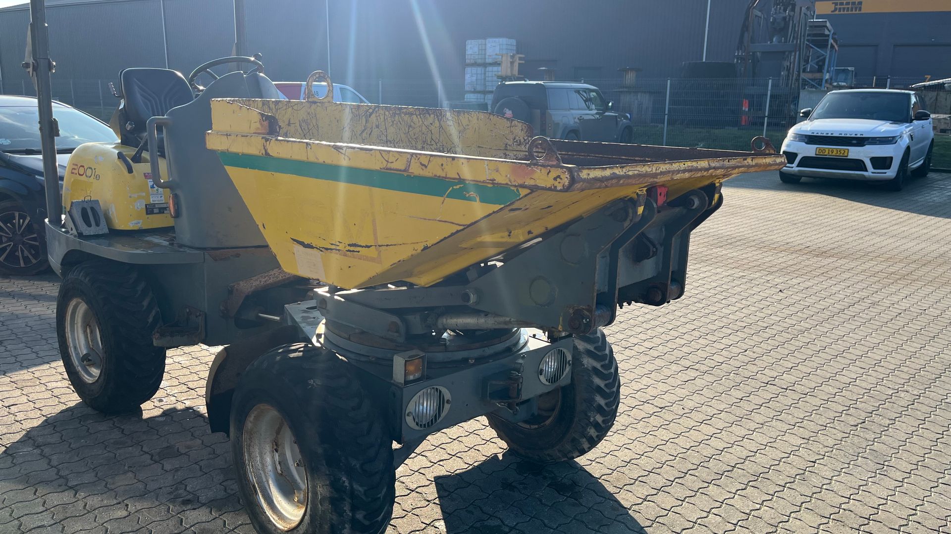 Wacker Neuson 2001hs 2tons dumper med højtip og sving