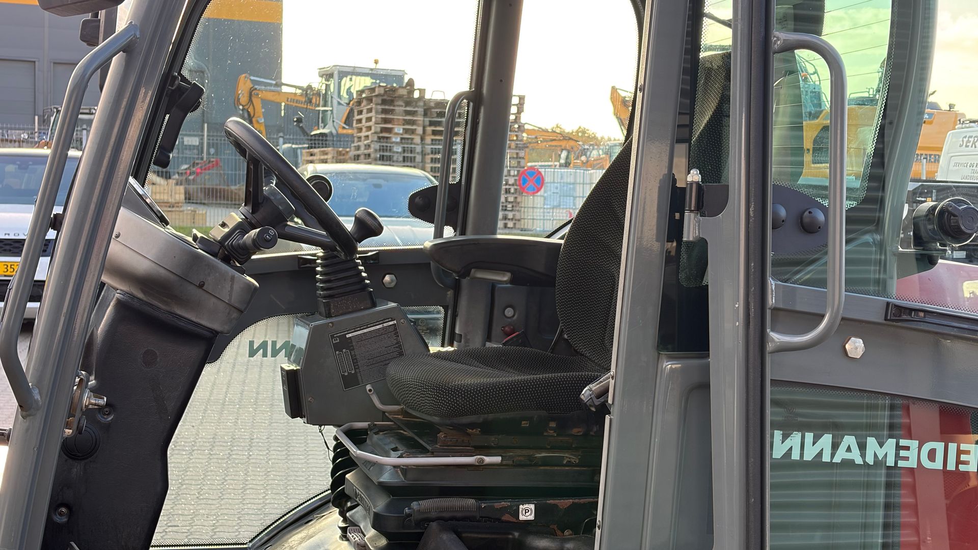 Weidemann 2080 RL40 med skovl og gafler