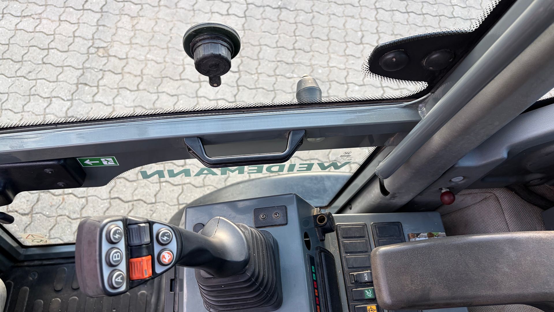 Weidemann 2080 RL40 med skovl og gafler