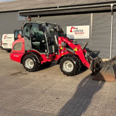 Weidemann 2080 RL40 med skovl og gafler