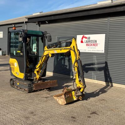 Yanmar SV18 2-tons minigraver med Tiltman og 2 skovle